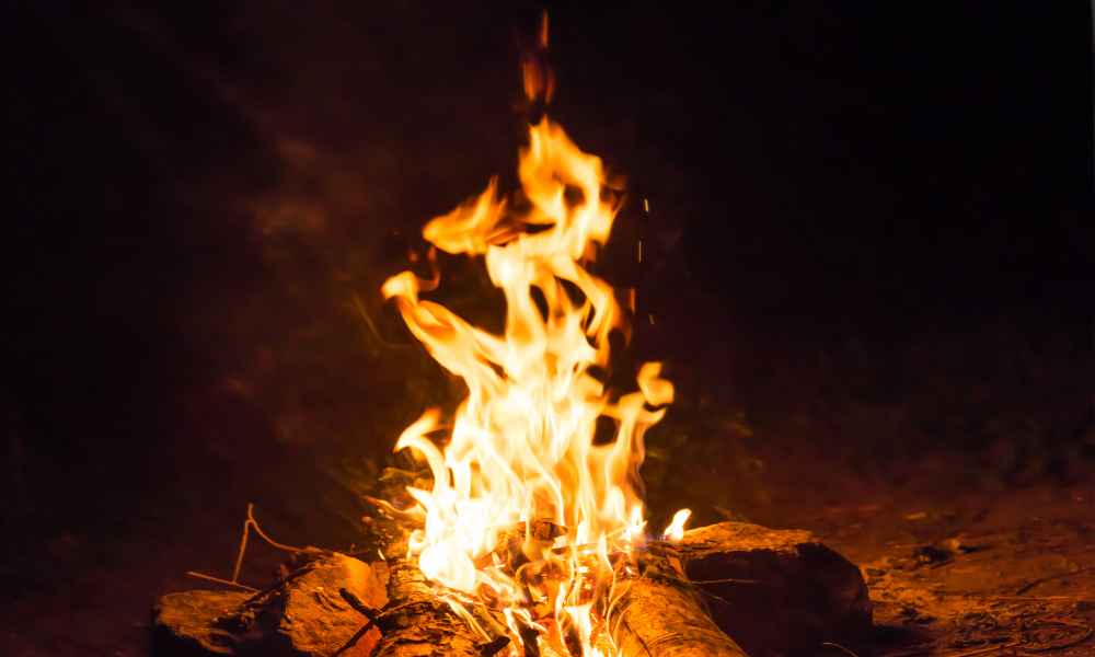 Sunday night bonfire chats